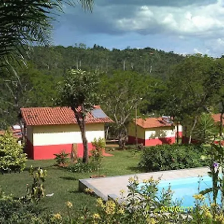 Chalés Colina de Casa Branca-3